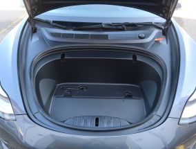 Tesla Model 3 - 2019