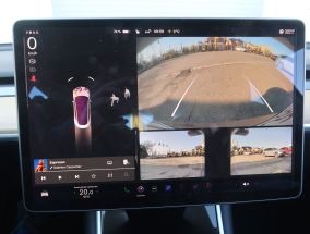 Tesla Model 3 - 2019