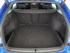 Škoda Octavia - 2023