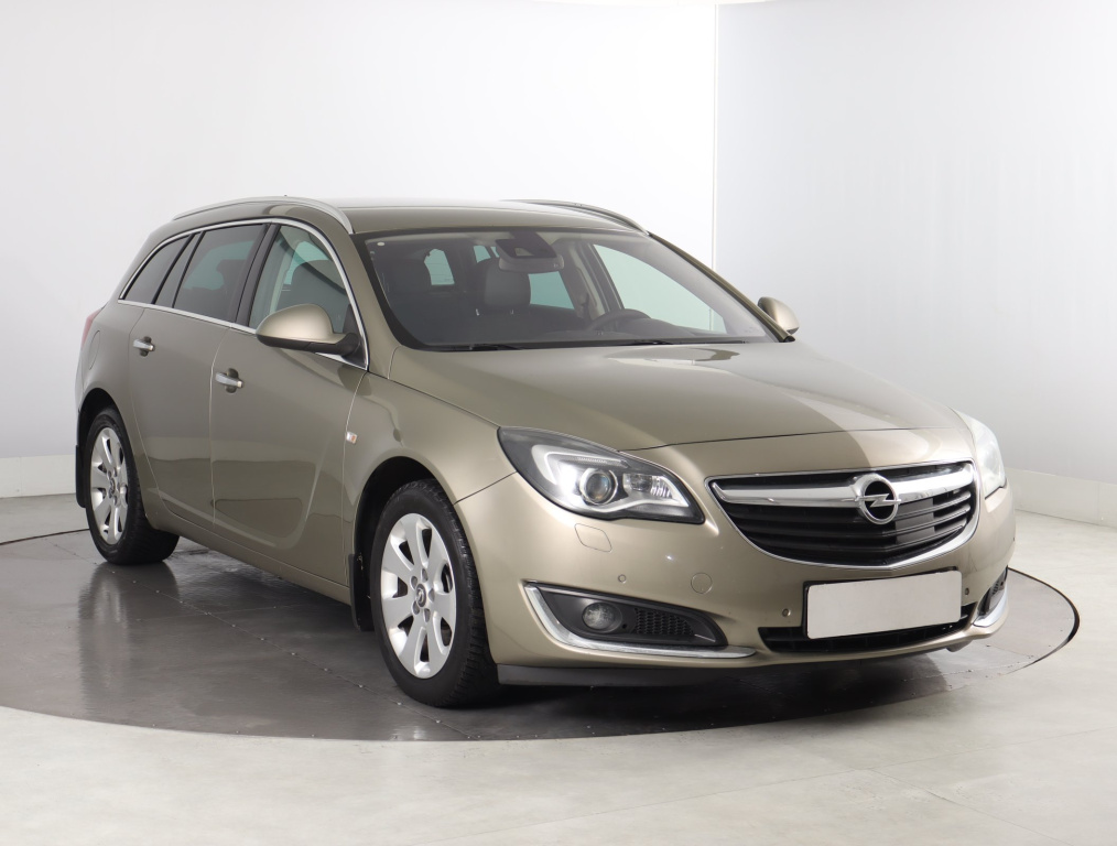 Opel Insignia, 2015