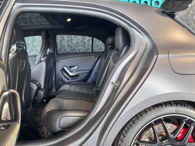 Mercedes-Benz A - 2022