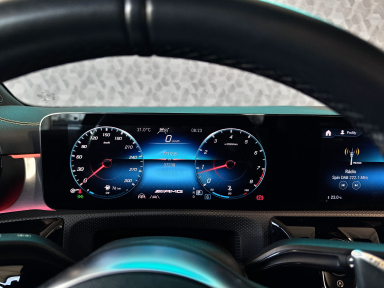 Mercedes-Benz A - 2022