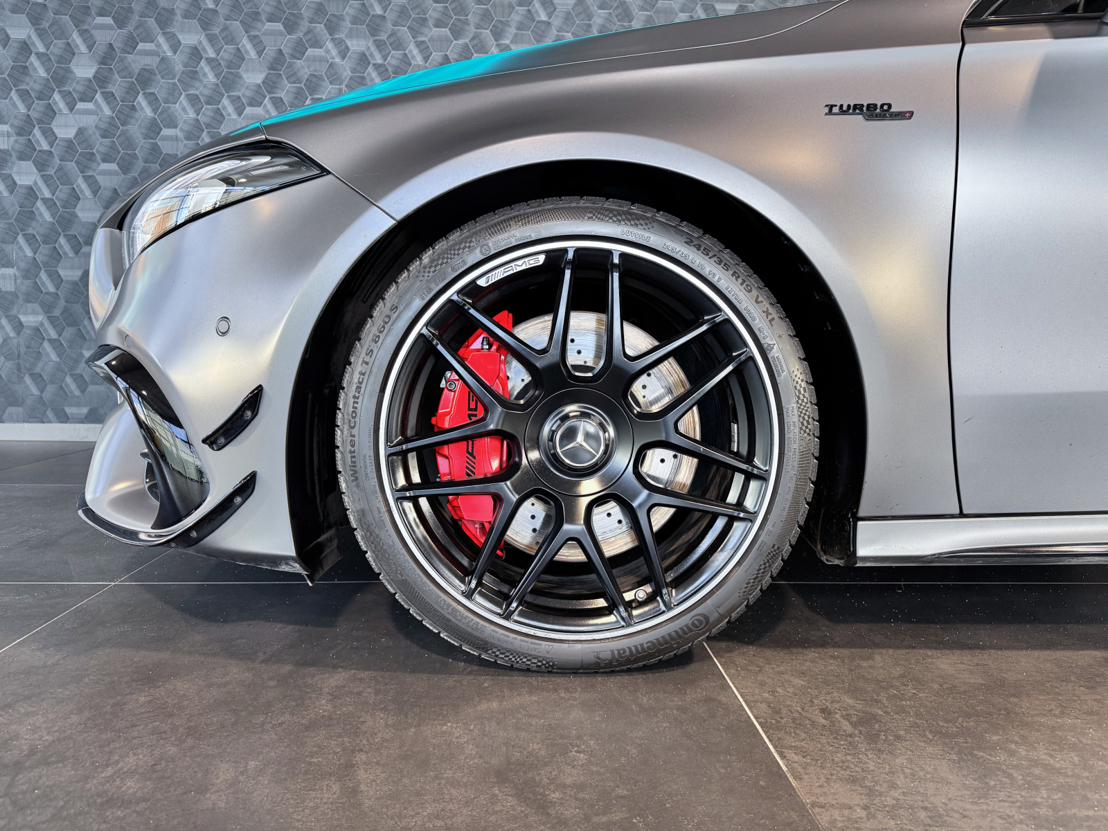 Mercedes-Benz A - 2022