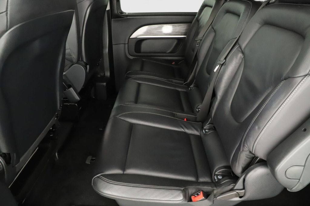 Mercedes-Benz V