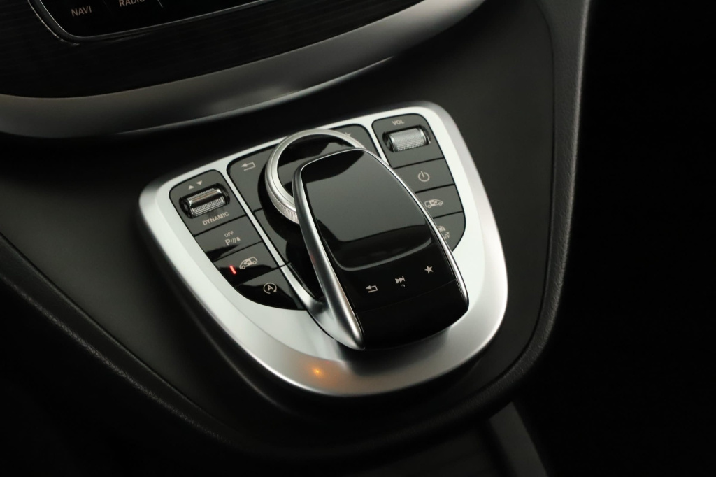 Mercedes-Benz V