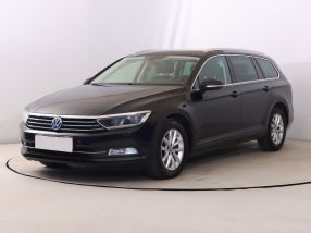 Volkswagen Passat - 2015