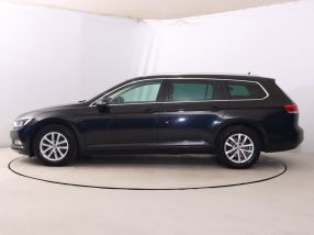 Volkswagen Passat - 2015