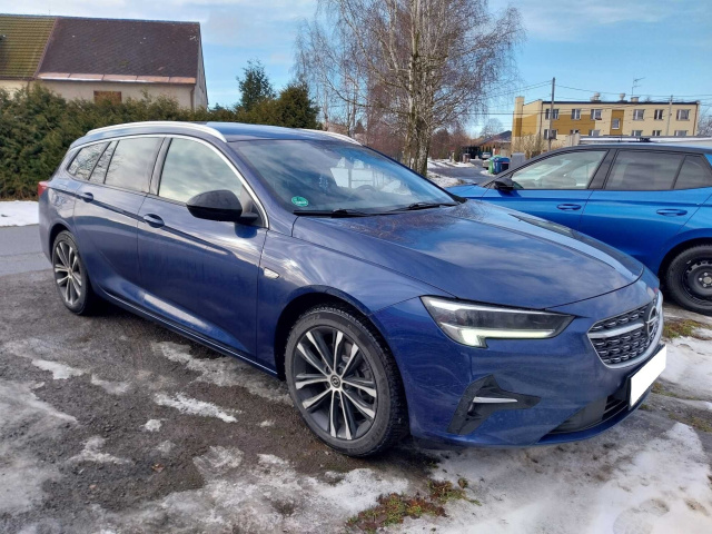 Opel Insignia 2022