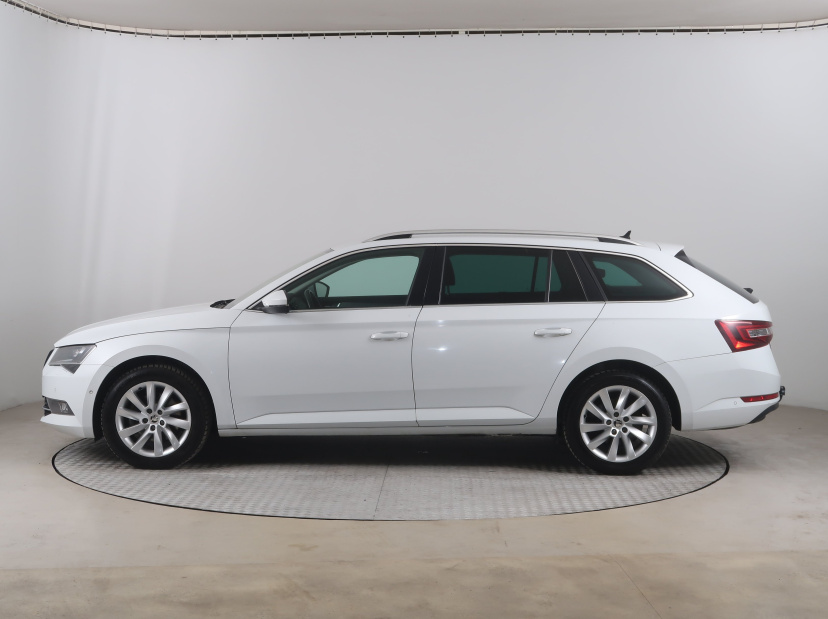 Škoda Superb, 2019