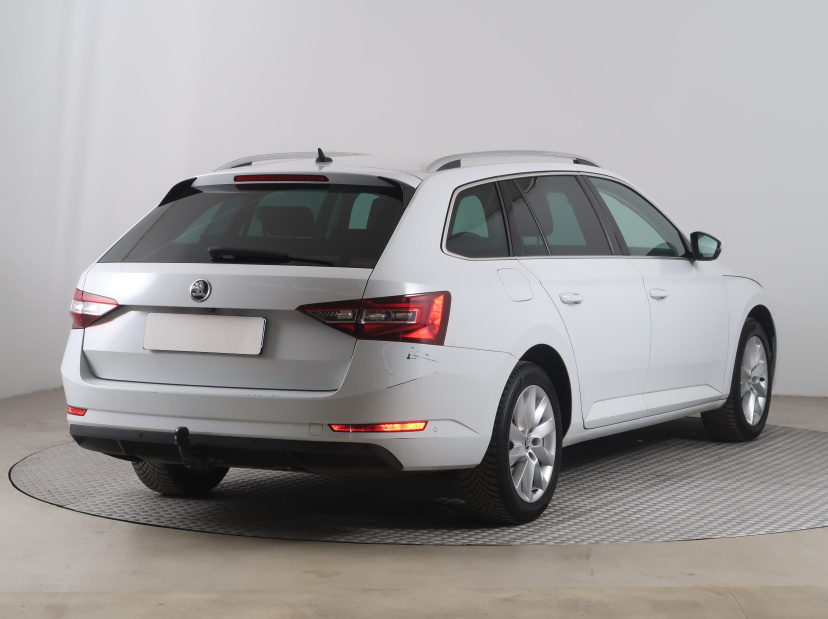 Škoda Superb, 2019