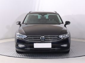 Volkswagen Passat - 2023