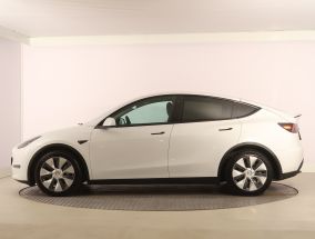 Tesla Model Y - 2021