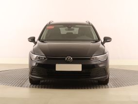 Volkswagen Golf - 2021