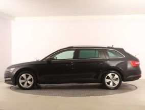 Skoda Superb - 2022