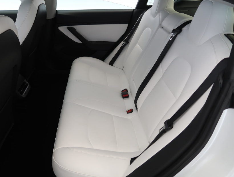 Tesla Model 3, 2019