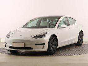 Tesla Model 3 - 2019