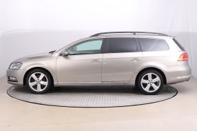 Volkswagen Passat - 2013