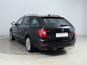 Skoda Superb - 2012