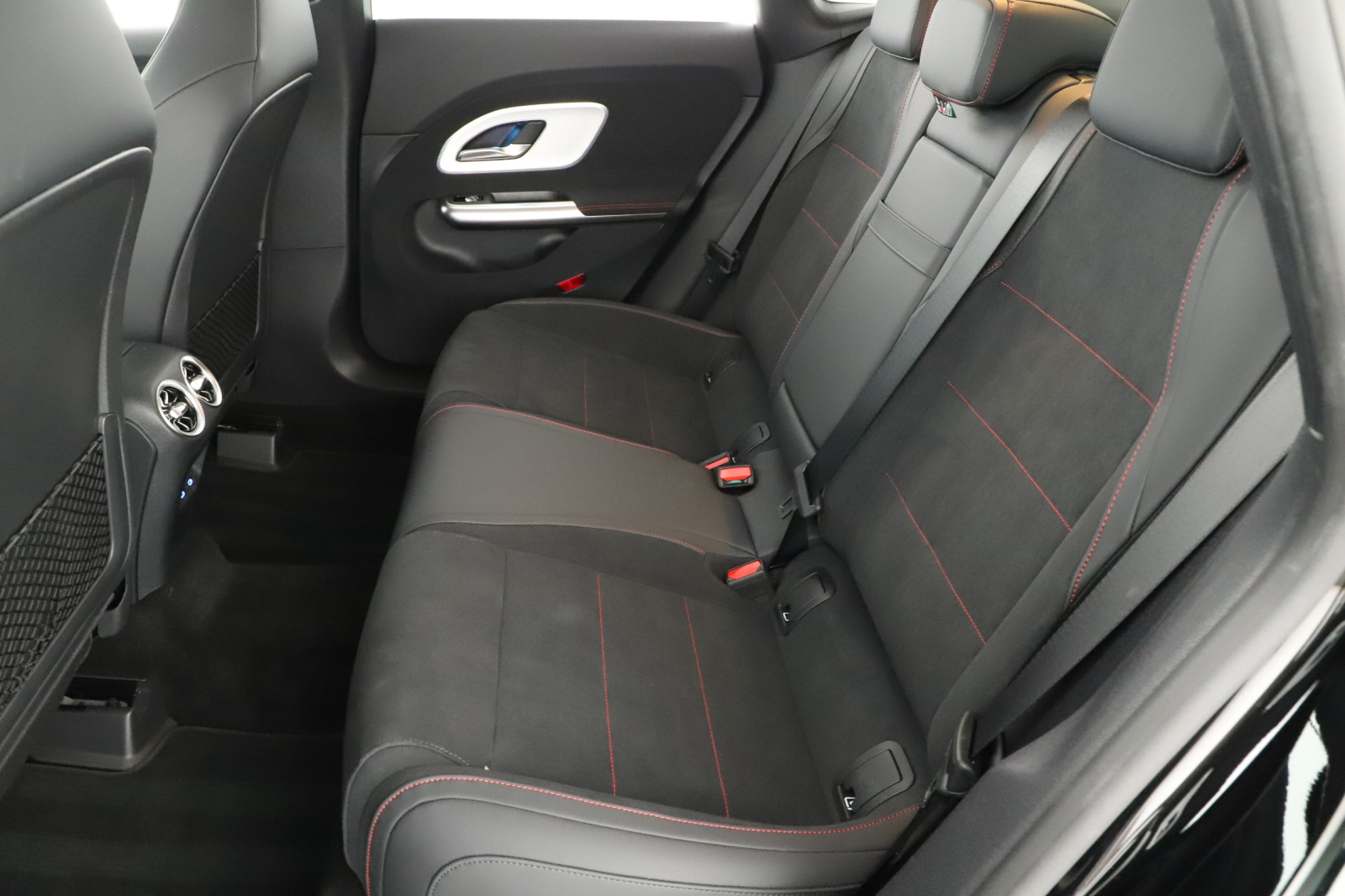 Mercedes-Benz CLA - 2026