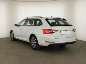 Skoda Superb - 2022