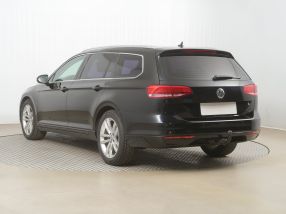 Volkswagen Passat - 2015