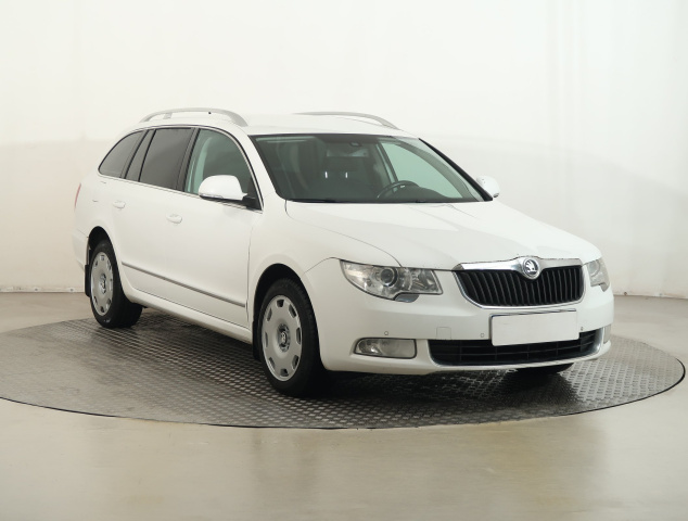 Škoda Superb 2010