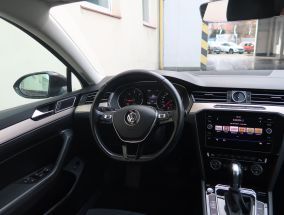 Volkswagen Passat - 2018