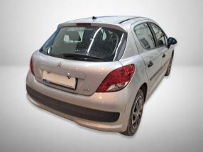 Peugeot 207 - 2009