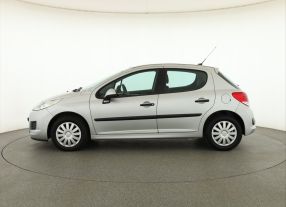 Peugeot 207 - 2009