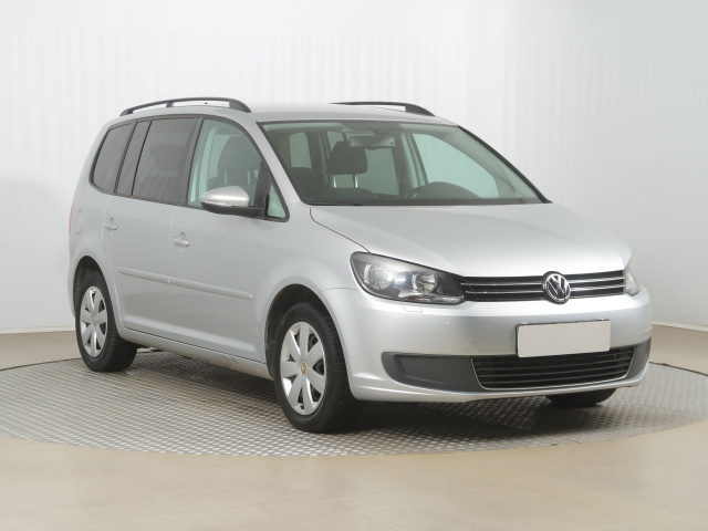 Volkswagen Touran 2011