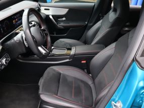 Mercedes-Benz CLA - 2024