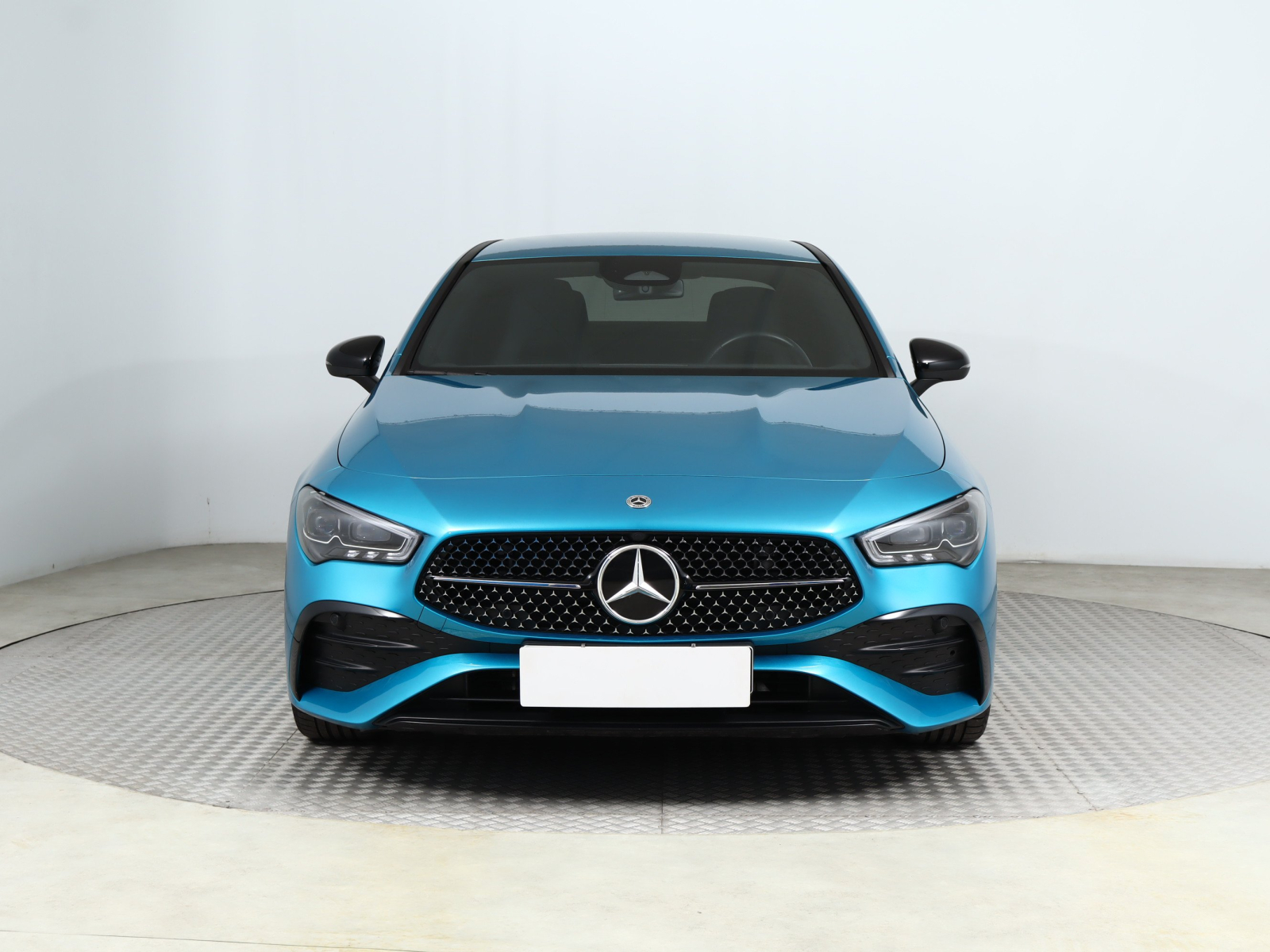 Mercedes-Benz CLA - 2024