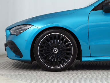 Mercedes-Benz CLA - 2024