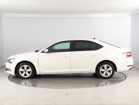 Škoda Superb - 2016