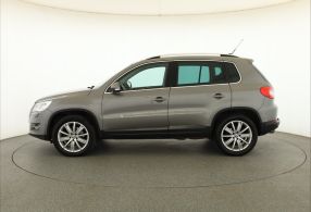 Volkswagen Tiguan - 2011