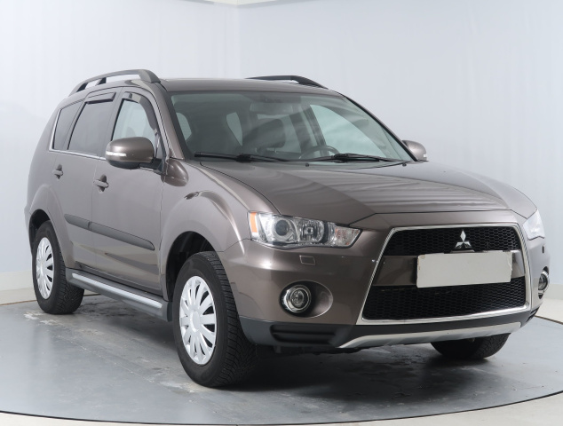 Mitsubishi Outlander 2012