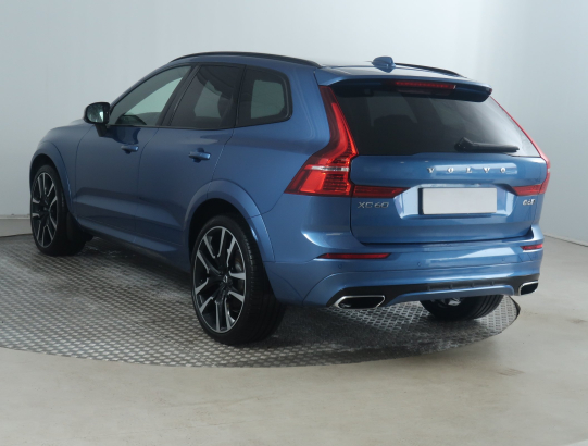Volvo XC60 B6 AWD