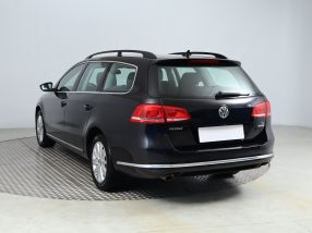 Volkswagen Passat - 2012