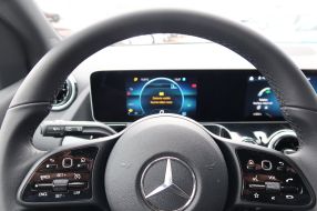 Mercedes-Benz B - 2019