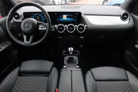 Mercedes-Benz B - 2019
