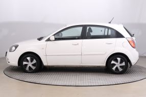 Kia Rio - 2011