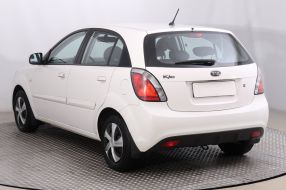 Kia Rio - 2011