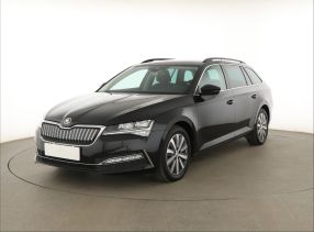 Škoda Superb - 2022