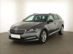 Škoda Superb - 2022