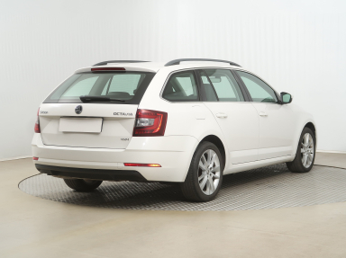 Škoda Octavia - 2019