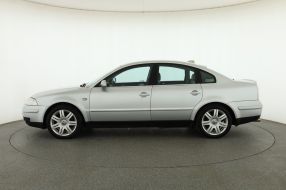 Volkswagen Passat - 2001