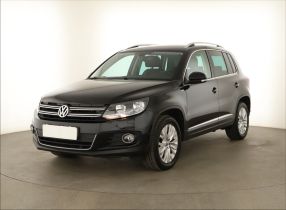 Volkswagen Tiguan - 2013