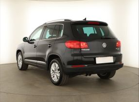 Volkswagen Tiguan - 2013