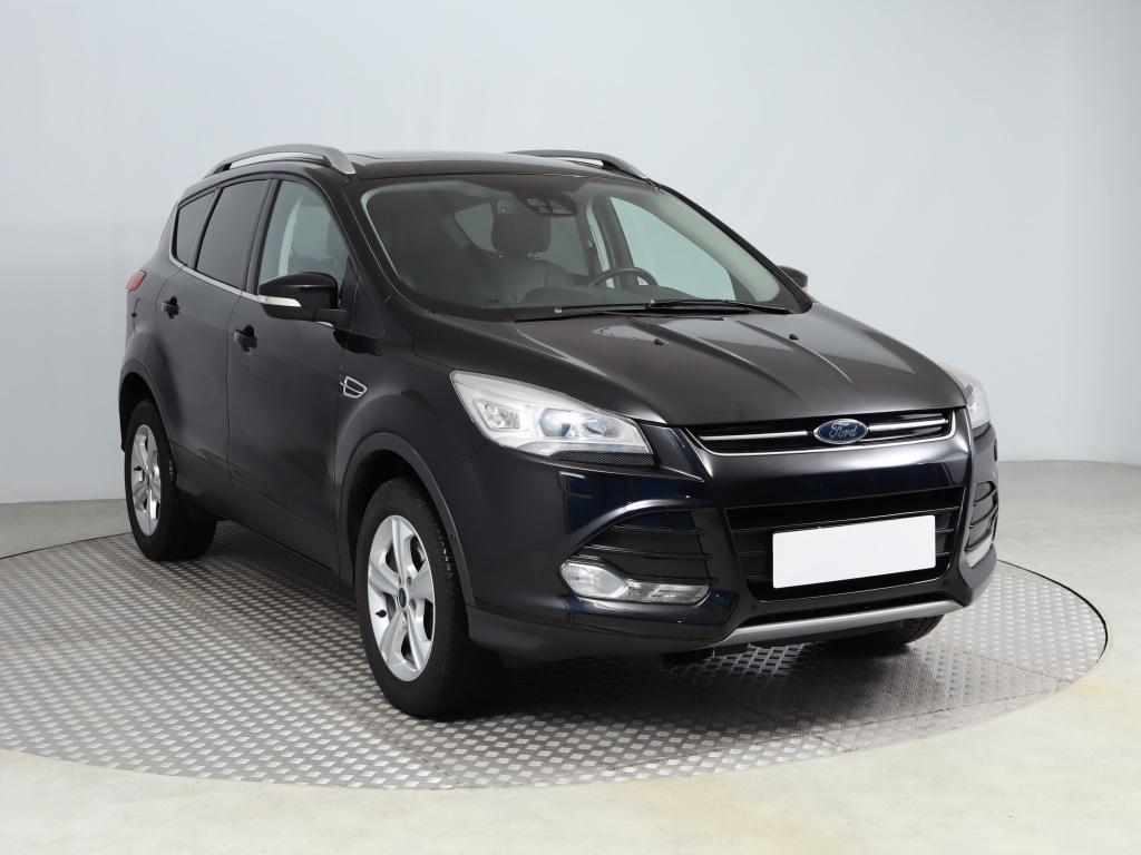 Ford Kuga, 2015