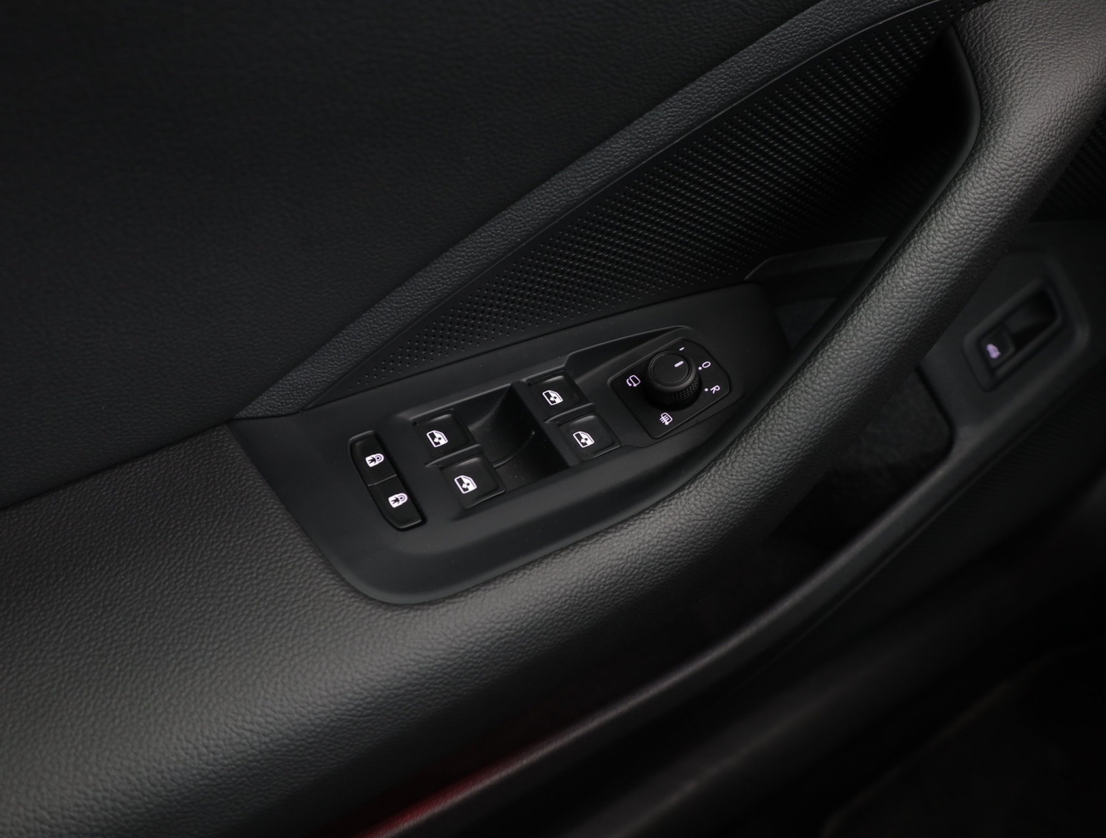 Škoda Superb - 2024